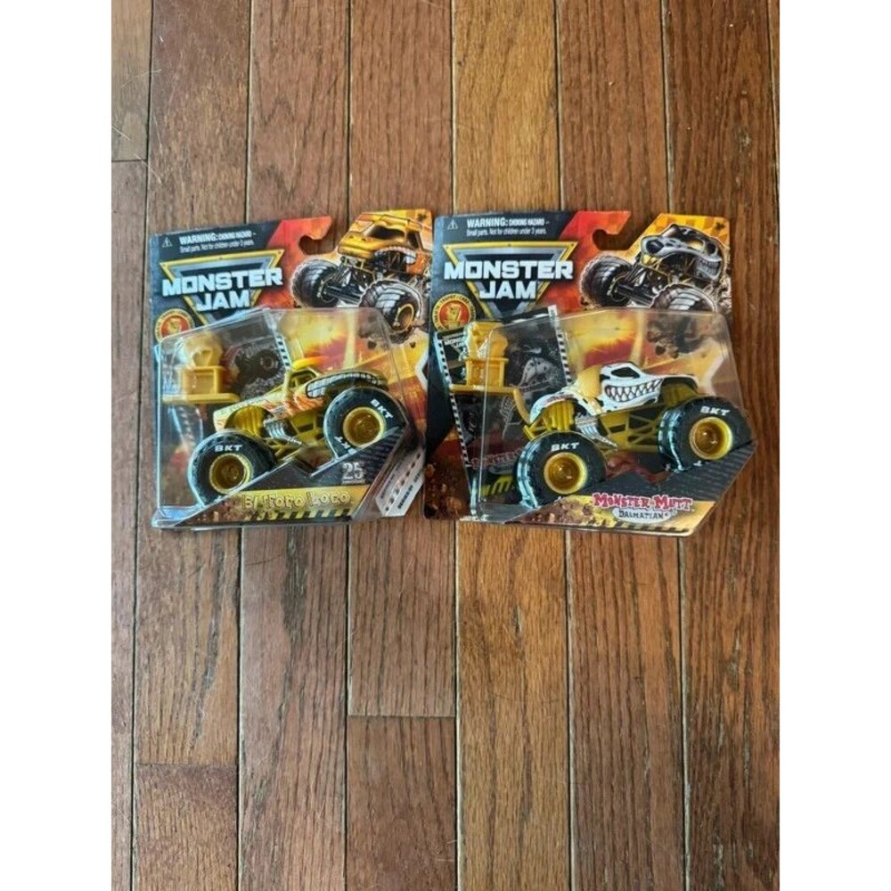 Monster Jam Gold Trophy Card Series 2026 El Toro Loco & Monster Mutt